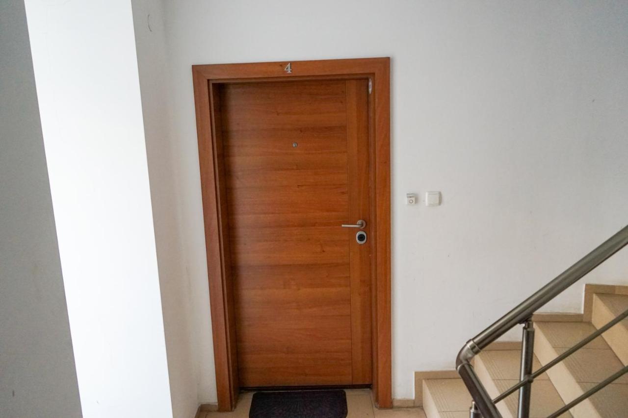 Comfortable 2Br Urban Getaway In City Center プロヴディフ エクステリア 写真