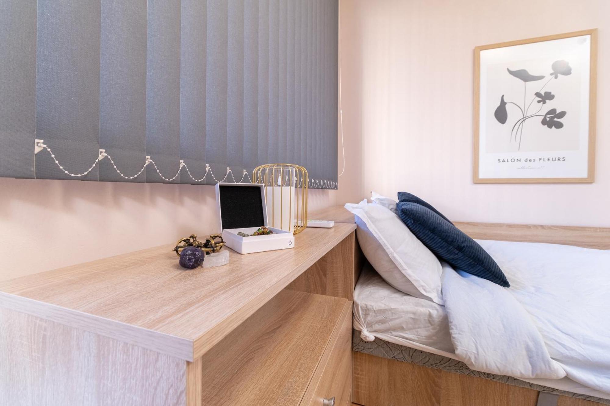 Comfortable 2Br Urban Getaway In City Center プロヴディフ エクステリア 写真